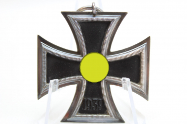 WW2 Iron Cross 2nd Class 1939