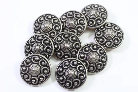 9 Stück Trachten / Uniform Kopf 22 mm