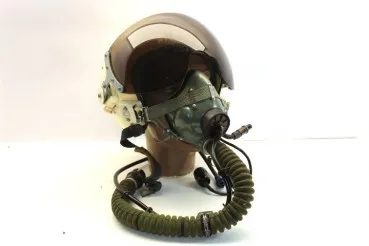 DDR / NVA Pilotenhelm für Kampfflieger MIG 21 Halbhelm ZScha-5