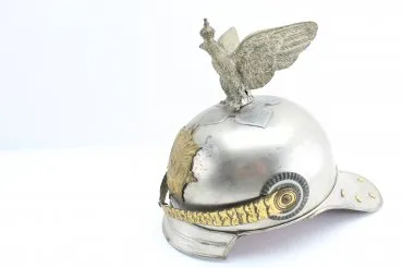 Helm und Kürass für Offiziere der preußischen Kürassier-Regimenter, um 1900 für Kinder