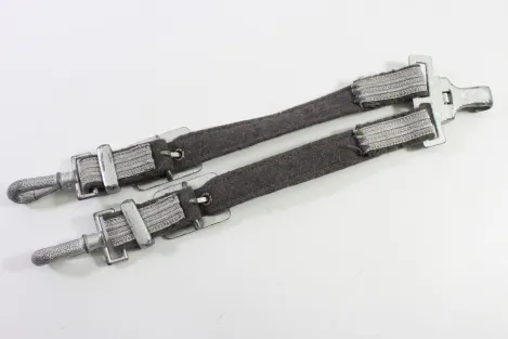 GDR NVA dagger for officers of the land forces