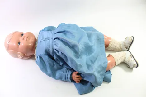 Alte Schildkröt Celluloid Puppe Inge 52 cm ca 1950