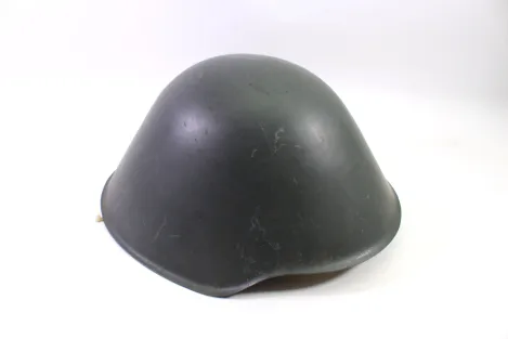 DDR NVA Stahlhelm aus Konvolut