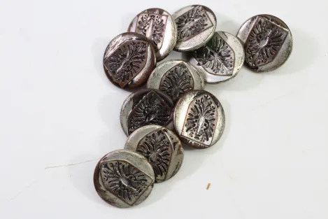 Metall Knöpfe einer Uniformschneiderei Schlesische Uniform, Preis pro Knopf