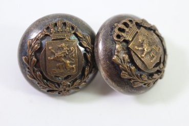 Metal buttons from German uniform tailor