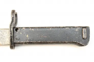 WW1 German bayonet, box-shaped replacement bayonet with metal grip, extra long version