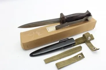 DDR NVA Kampfmesser M66 in Schachtel - 2. Modell 1951 - komplett Selten zu finden! Messer Nr 1904