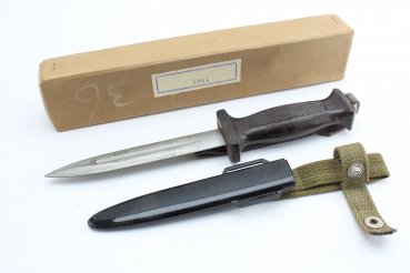 DDR NVA Kampfmesser M66 in Schachtel - 2. Modell 1951 - Selten zu finden!