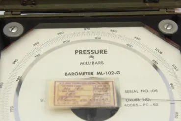 U.S. Army Aneroid Barometer ML-102-G in Military Case, Wallace & Tiernan New Jersey