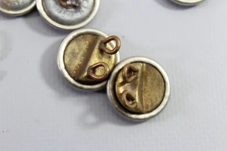 29 Wehrmacht uniform buttons, Assmann, RZM, etc.