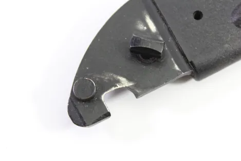 DDR NVA Kampfmesser KM 87 Überlebensmesser der Nationalen Volksarmee, komplett mit Überlebenskapsel