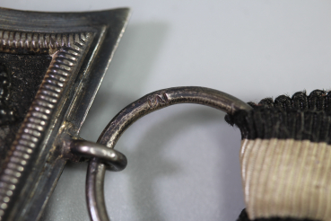 Eisernes Kreuz 2. Klasse 1914 Hersteller W am Band für Kämpfer