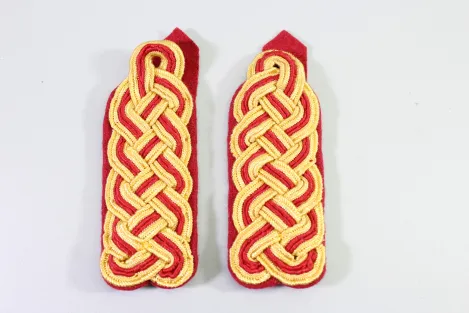 Pair of shoulder boards, General GDR