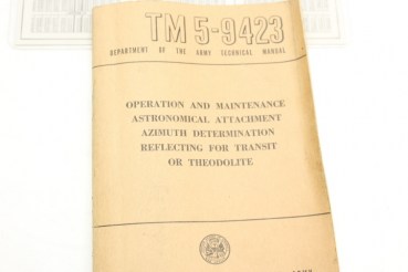 US Army 1958 Aufsatzgerät für Theodolit-Beobachtungsgerät der Feldartillerie TM 5-9423