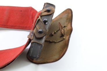 Württemberg Kartuschkasten für Offiziere im Dragoner-Regiment Königin Olga mit Bandollier, gest. Hoflieferant Altenburg für Offiziere