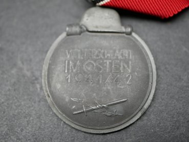 Ost-Medaille Winterschlacht Orden am Band