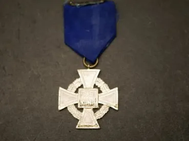 Loyalty Service Medal 2nd Class for 25 years on ribbon