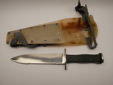 NVA Kampftaucher-Messer "Poseidon" mit Sägerücken und Scheide