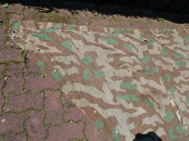 Used tarpaulin splinter camouflage triangular tarpaulin without manufacturer