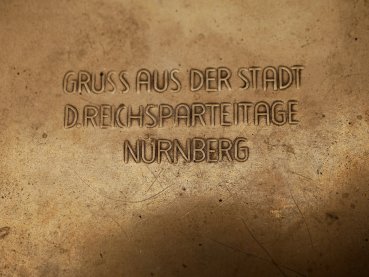 Lot Nürnberg Stadt der Reichsparteitage - Dose + Aschenbecher + Postkarte