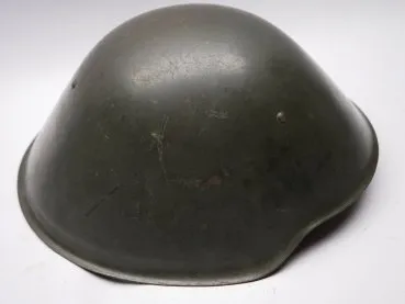 Rare steel helmet of the KVP Kasernierte Volkspolizei M56 with an emblem from 1962