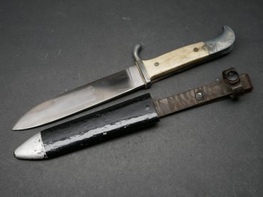 HJ travel knife with manufacturer RZM M7/13 - continued to be worn after the war
