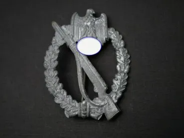 ISA Infantry Assault Badge, zinc, without manufacturer, half-hollow version