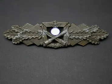 NKS Close Combat Clasp in Bronze, unmarked piece by Steinhauer & Lück