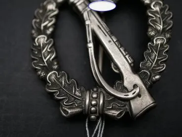 ISA Infantry Assault Badge in Silver, Jeweler Made in 800 Silver