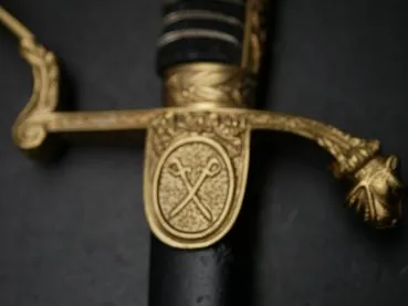 Infantry saber with blued gold-plated Damascus blade