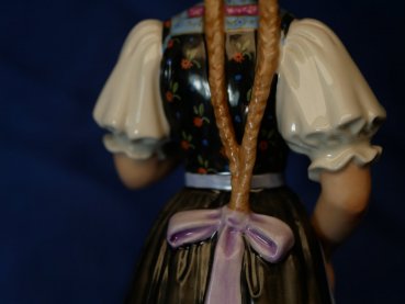 Porzellanmanufaktur Allach -  Gutacher Bäuerin - Entwurf Richard Förster, Nr. 49