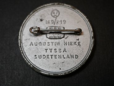 Badge - Reich Party Rally 1939 - Rare manufacturer Augustin Hieke Tyssa Sudetenland RZM M9/219
