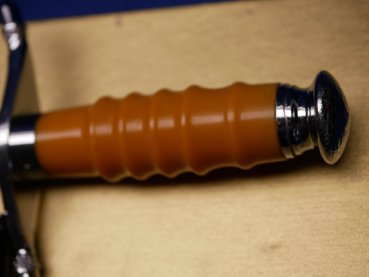 Preview: Geschenkdolch / Abschiedsgeschenk - NVA Offiziersdolch mit gravierter Scheide "Dank und Anerkennung 1990" in Schachtel