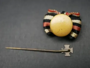 Cross of Honour of the First World War War Participant's Cross on Ribbon + Miniature + 2x Buttonhole Mini