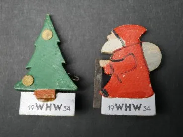 WHW Badge - Santa Claus + Christmas Tree 1934
