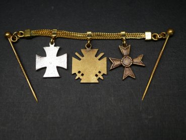 3 Order Bar EK2 1. Wk + KVK 2nd Class 57er Version + War Participant's Cross 1914/18 + Miniatures