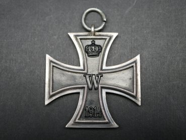 EK2 Iron Cross 2nd Class 1914 - S stamped in eyelet - S – Heinrich Schneider, Leipzig, also Schaper or Scharfenberg possible