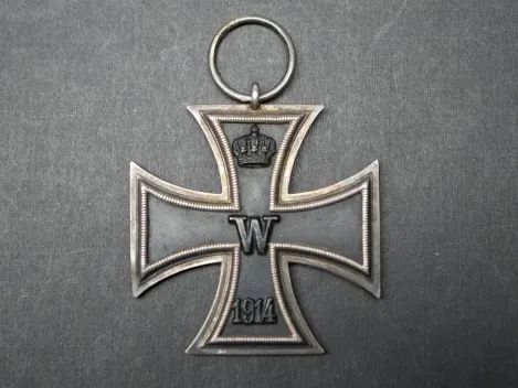 EK2 Iron Cross 2nd Class 1914 - possibly stamped N, difficult to read - C.E. Neuhaus & Söhne, Berlin