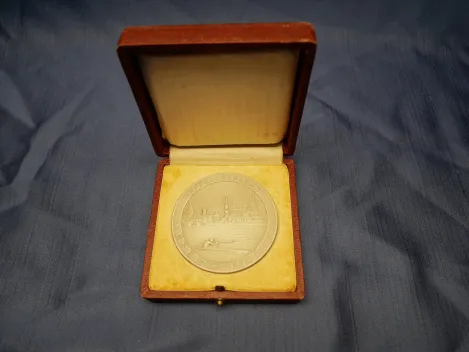 Medaille im Etui - Dresden Vereins-Regatta Siegerpreis 1944