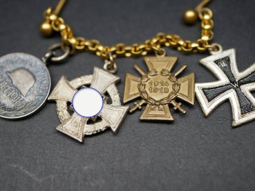 Preview: Miniature chain / dress chain with 4 awards - Iron Cross 2nd Class + Front Fighter + 25 Years of Service + Hungary Medal