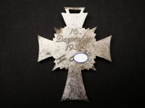 Mother's Cross in Silver