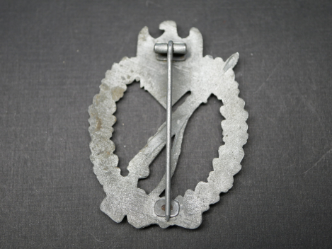 Preview: ISA Infanteriesturmabzeichen in Silber ohne Hersteller, Nadelhaken fehlend