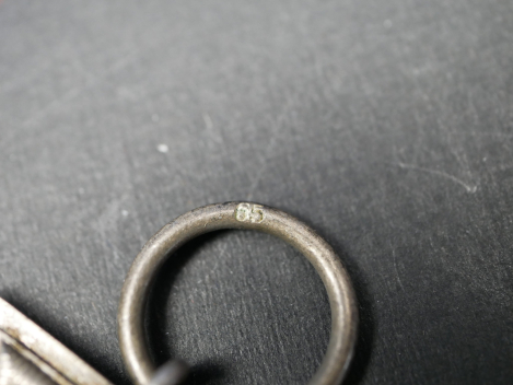 Preview: Iron Cross 2nd Class 1939, maker's mark 65 in ribbon ring, Klein & Quenzer, Oberstein with ribbon