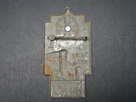 Badges - Frontline Fighters and War Victims Commemorative Day Trier 1936