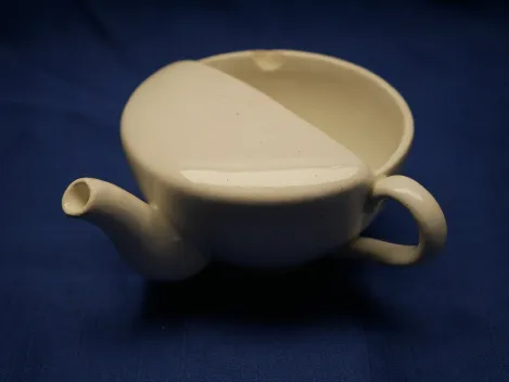 Hospital spout cup from the Allach porcelain manufactory