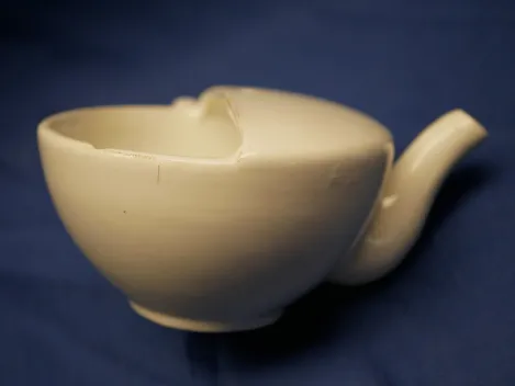 Hospital spout cup from the Allach porcelain manufactory