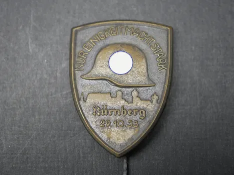 Badge - Only unity makes strength - Nuremberg 1933