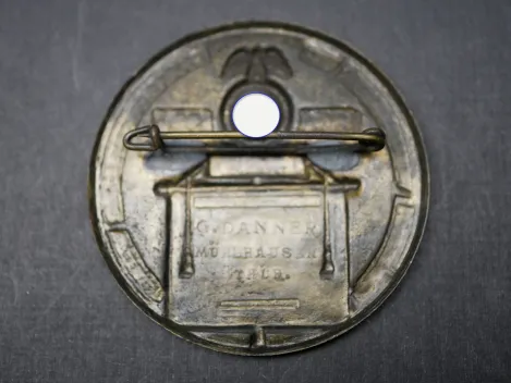 Badge - 10th anniversary of the Weimar Reich Party Congress 1926-1936