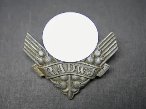 Badge - RAD female youth war relief service