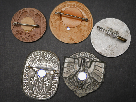 Preview: 5x Badges - WHW + HJ Tent Camp Franconian Youth 1936